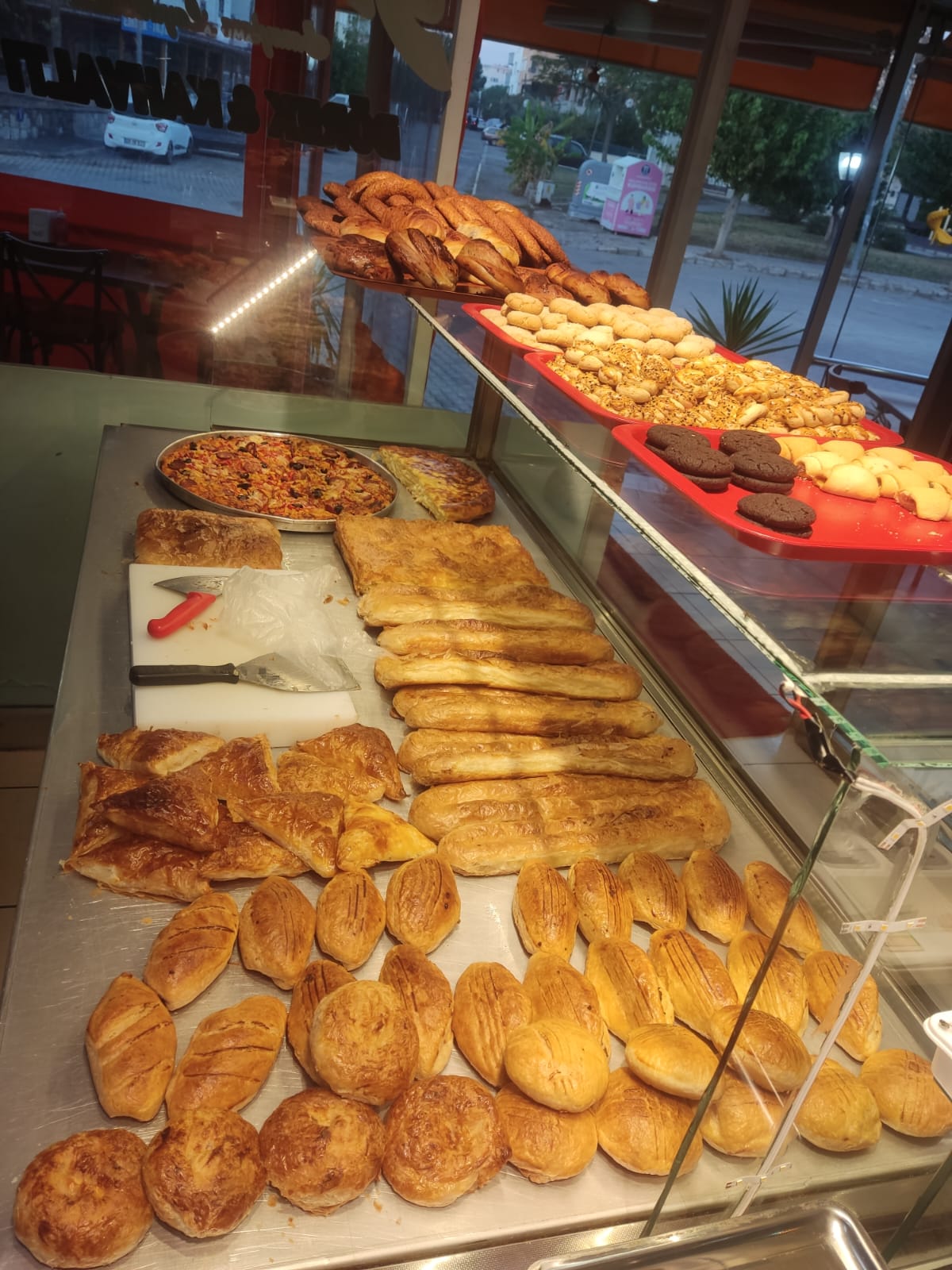 Saray Börek Kahvaltı Cafe